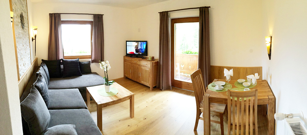Ferienwohnung Tirol – Schlafzimmer
